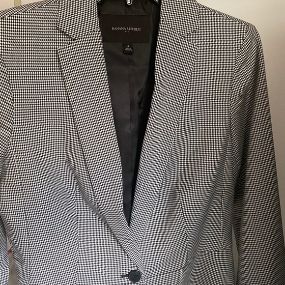 Jacket - Picture 3 of 6